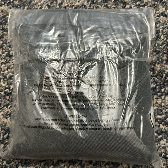 NWT “It’s Giving Queer Main Character Energy” T-Shirt - Picture 6 of 6